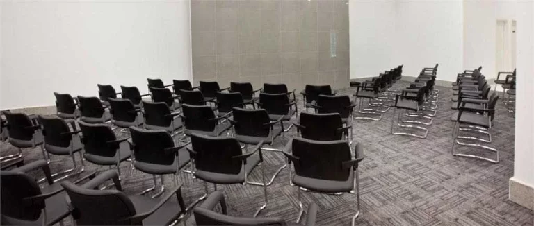 Imagem Sala para alugar 40m² Jardim das Colinas São José dos Campos/SP