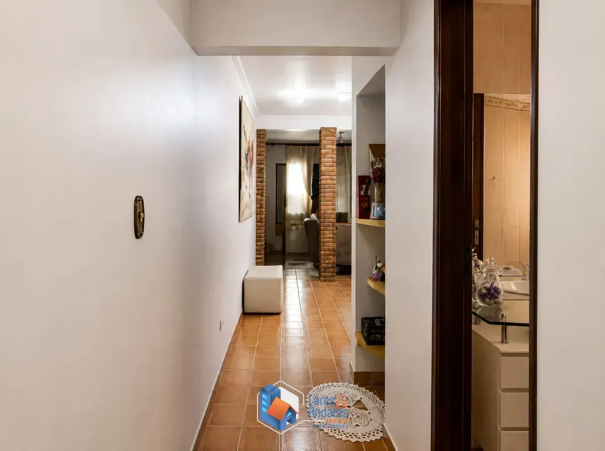 Imagem Sobrado para venda em Jardim Cachoeira com 3 quartos, sendo 1 suíte, 120m²