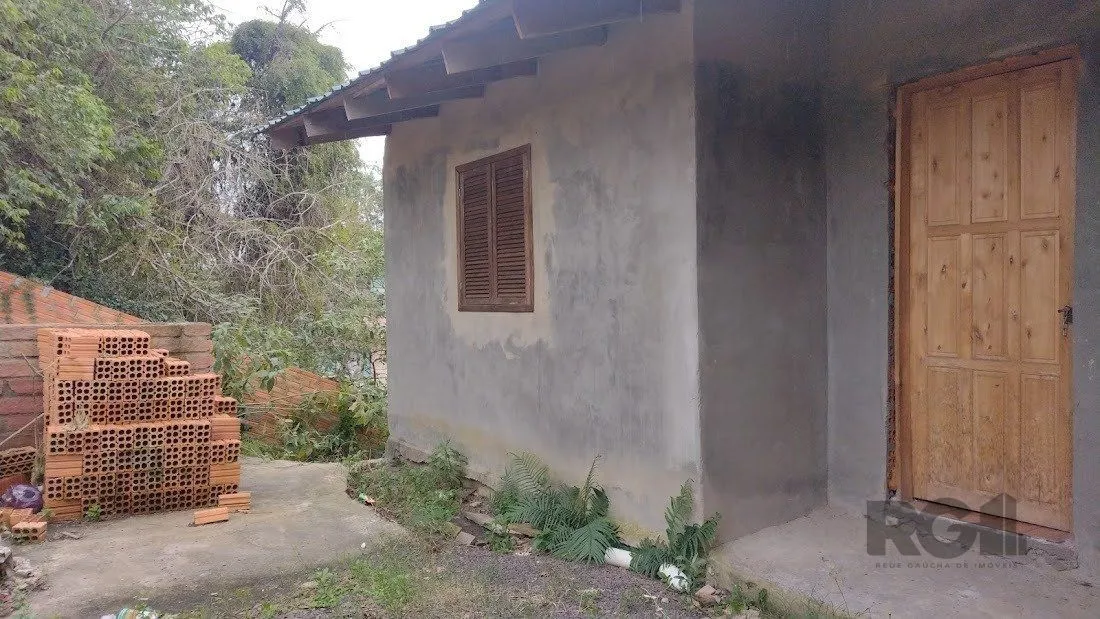 Imagem Casa de dois dormitórios localizada no Bairro Nonoai