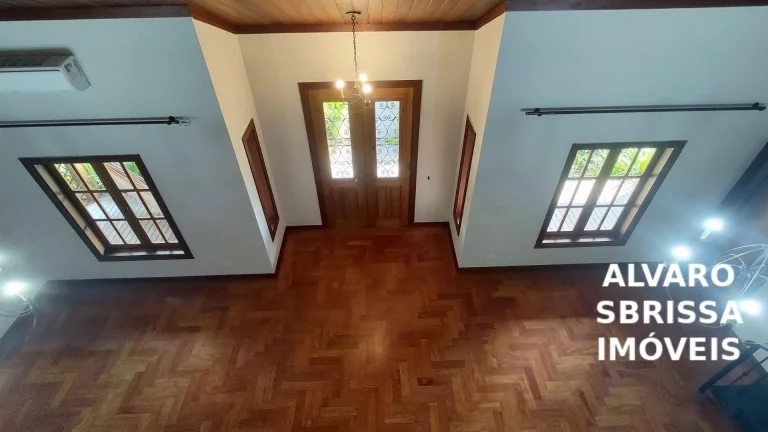 Imagem Casa com 4 dormitórios sendo 3 suítes, com piscina, no condomínio Chácaras Flora Itu SP - Único dono.