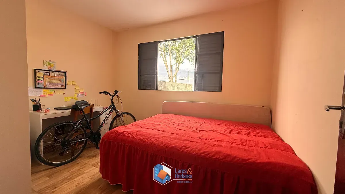 Imagem Casa para venda em Chácara Santa Maria com 4 quartos, sendo 1 suíte, 171m²