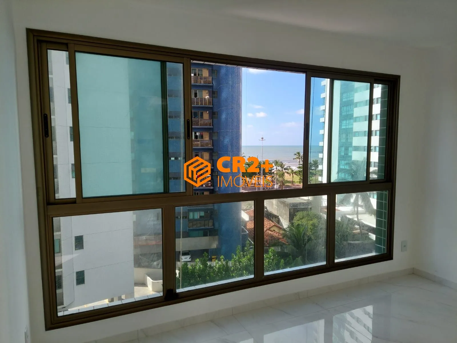 Imagem Vendo apartamento no Pina com 126 m², com 3 quartos. Lazer e boa localização.