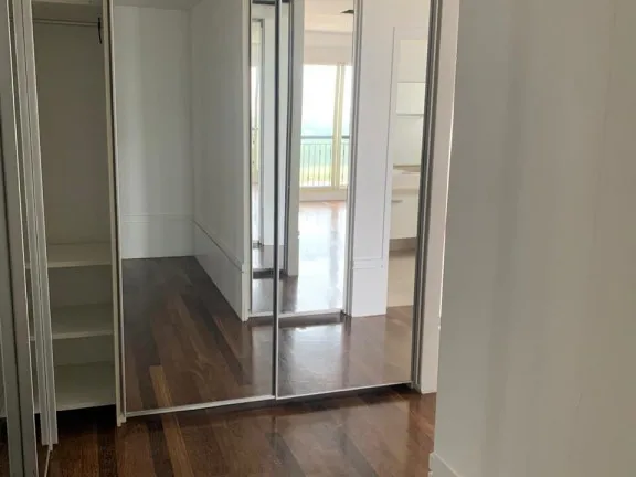 Imagem Apartamento com 5 Quartos à Venda, 435 m² em Barra da Tijuca - Rio de Janeiro