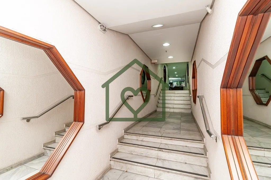Imagem Sala/conjunto comercial localizado no ponto mais cobiçado do bairro Moinhos de Vento, junto ao Parc...