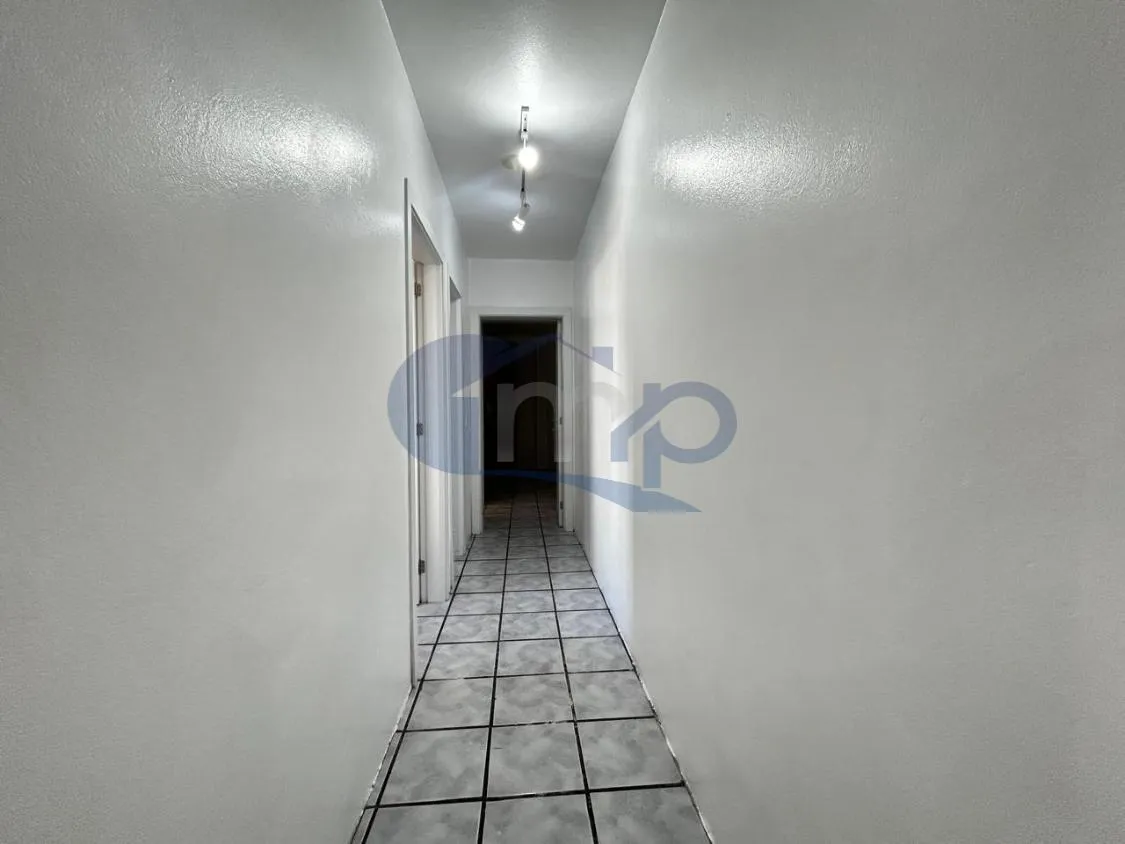 Imagem Apartamento á venda com 2 dormitórios no centro de Torres/RS