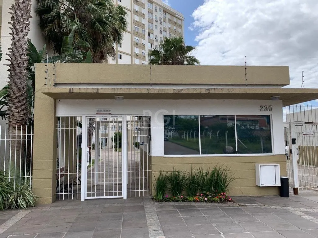 Imagem Lindo apartamento com vista e posição solar privilegiada.