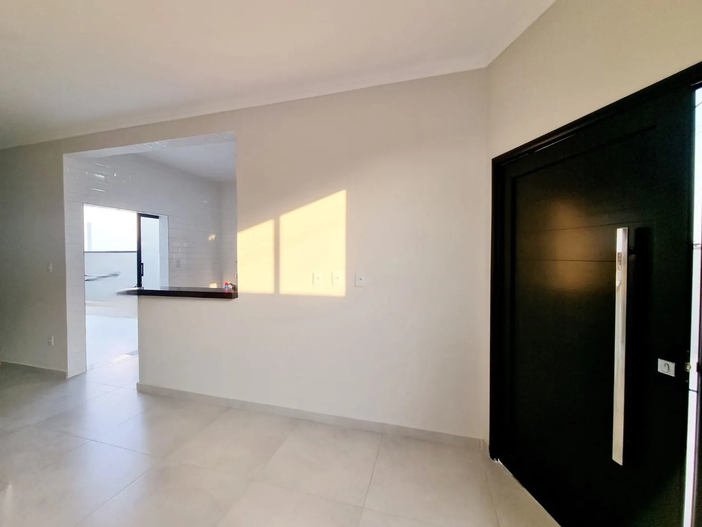 Imagem Casa térrea moderna com 3 dormitórios, suíte, closet, área gourmet e acabamentos de alta qualidade e bom gosto.