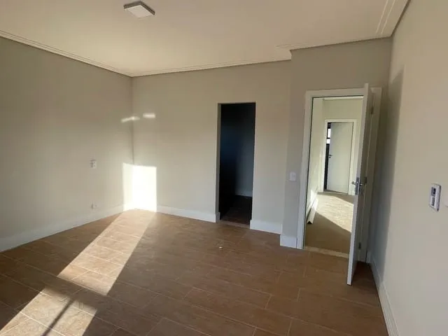 Imagem Casa à venda 3 Quartos, 3 Suites, 300M², Bairro do Grama, Caçapava - SP | Condomínio Terras do Vale