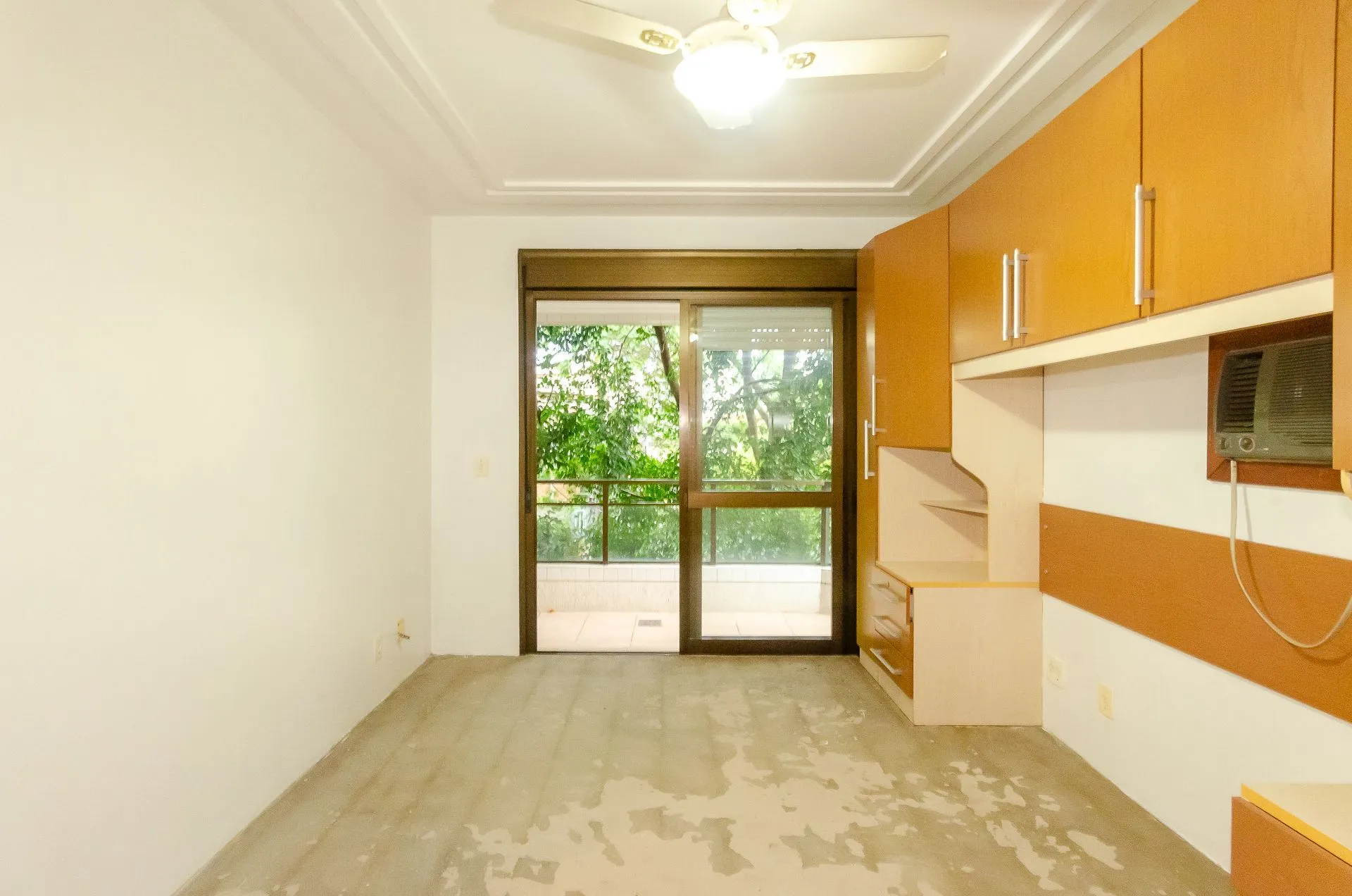 Imagem Edifício Luciana - Apartamento a venda com 2 dormitórios no Bairro Petrópolis