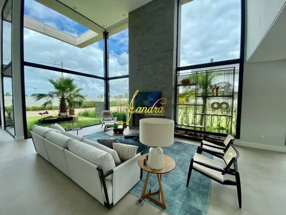 Imagem Sobrado mobiliado e decorado, beira Lago no Sense