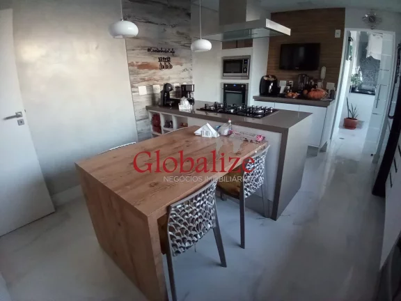 Imagem Apartamento a venda com 190m², 4 quartos, 3 suítes, dependência completa e 3 vagas na Vila Rica por R$1.900.000,00