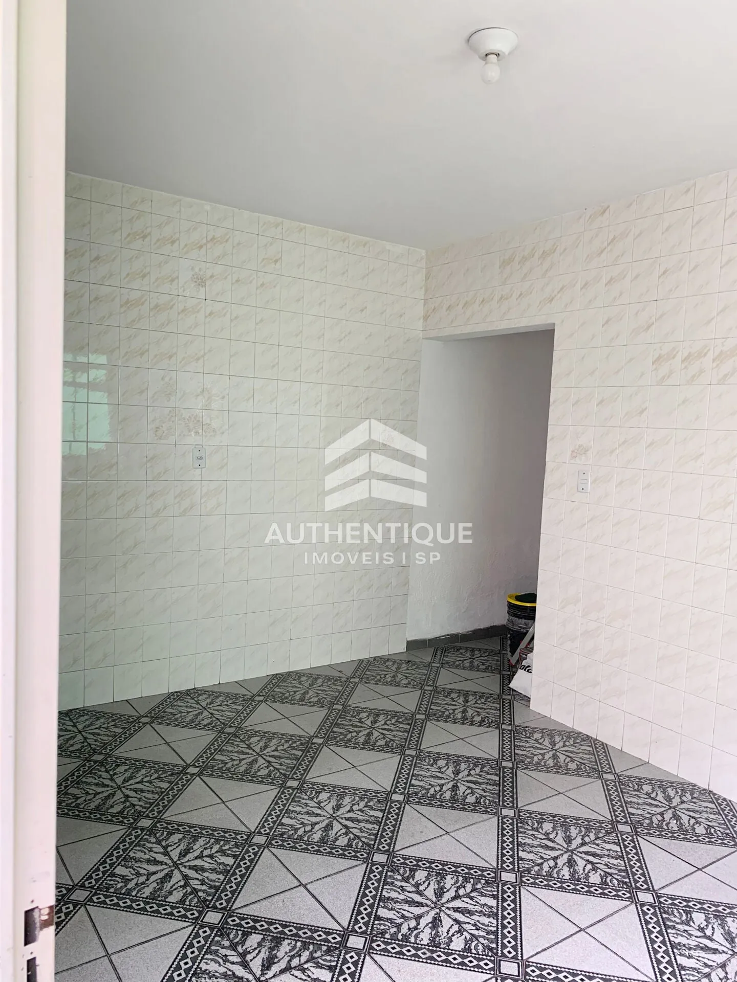 Imagem Casa Padrão no bairro Jardim Bela Vista, em Ferraz de Vasconcelos, São Paulo.
