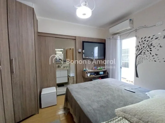Imagem Excelente oportunidade de morar em Valinhos! Casa à venda no charmoso Condomínio São Lourenço, i...