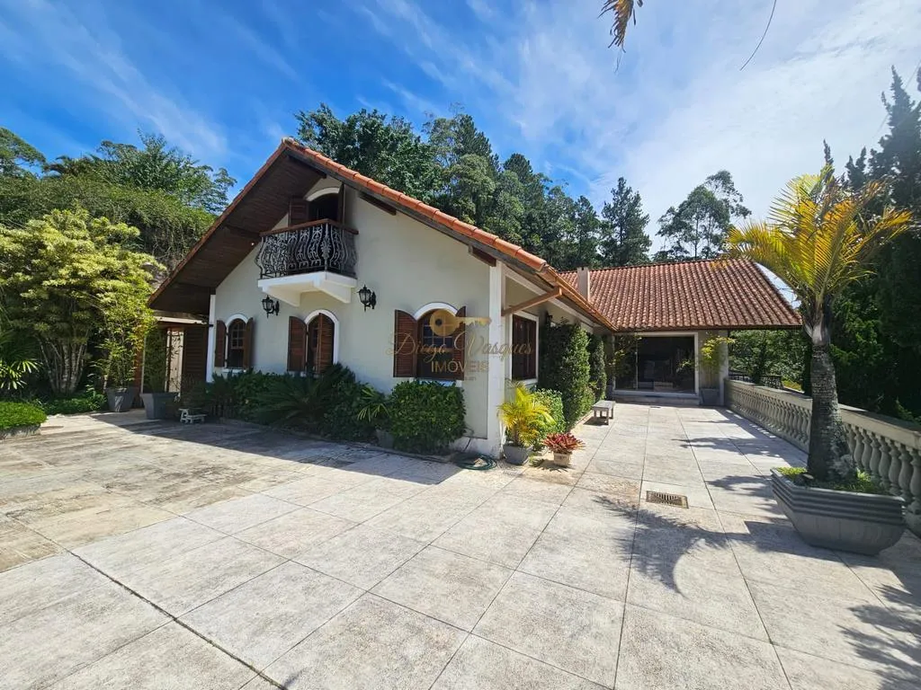 Imagem Casa em Condomínio para Venda em Teresópolis / RJ no bairro Green Valley