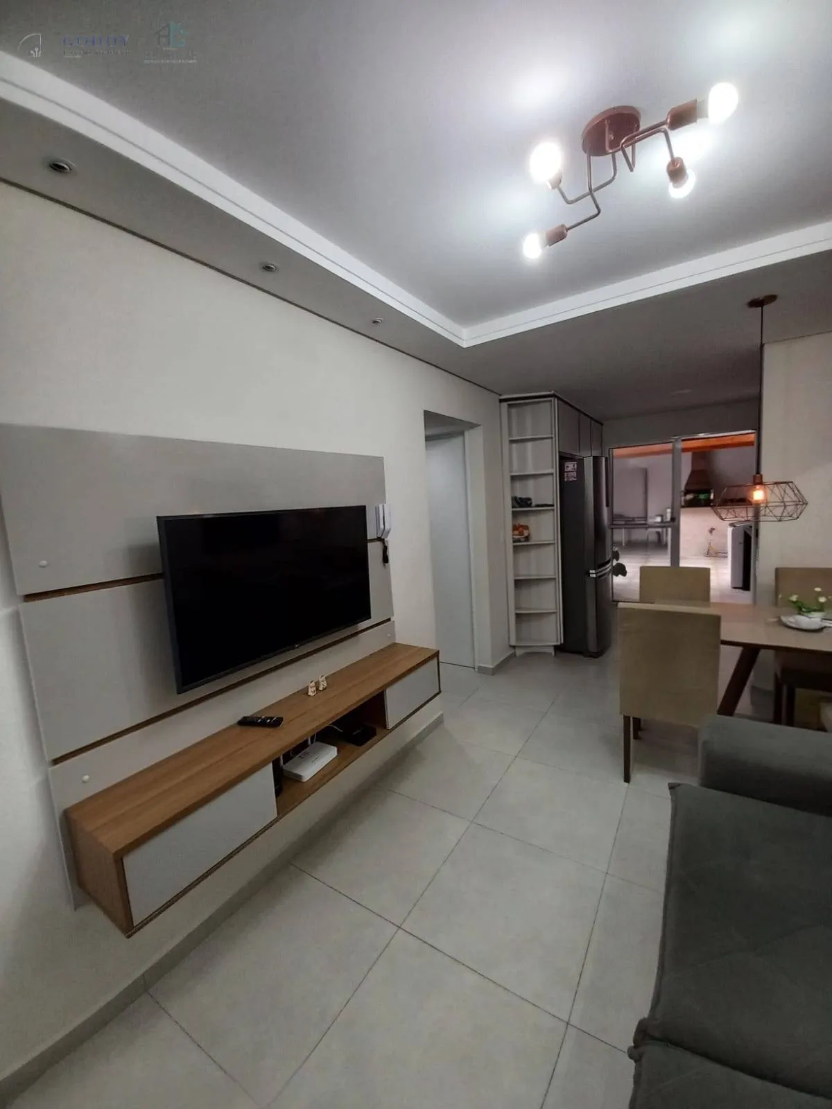 Imagem Casa Aconchegante em Condomínio Fechado com Área de Lazer