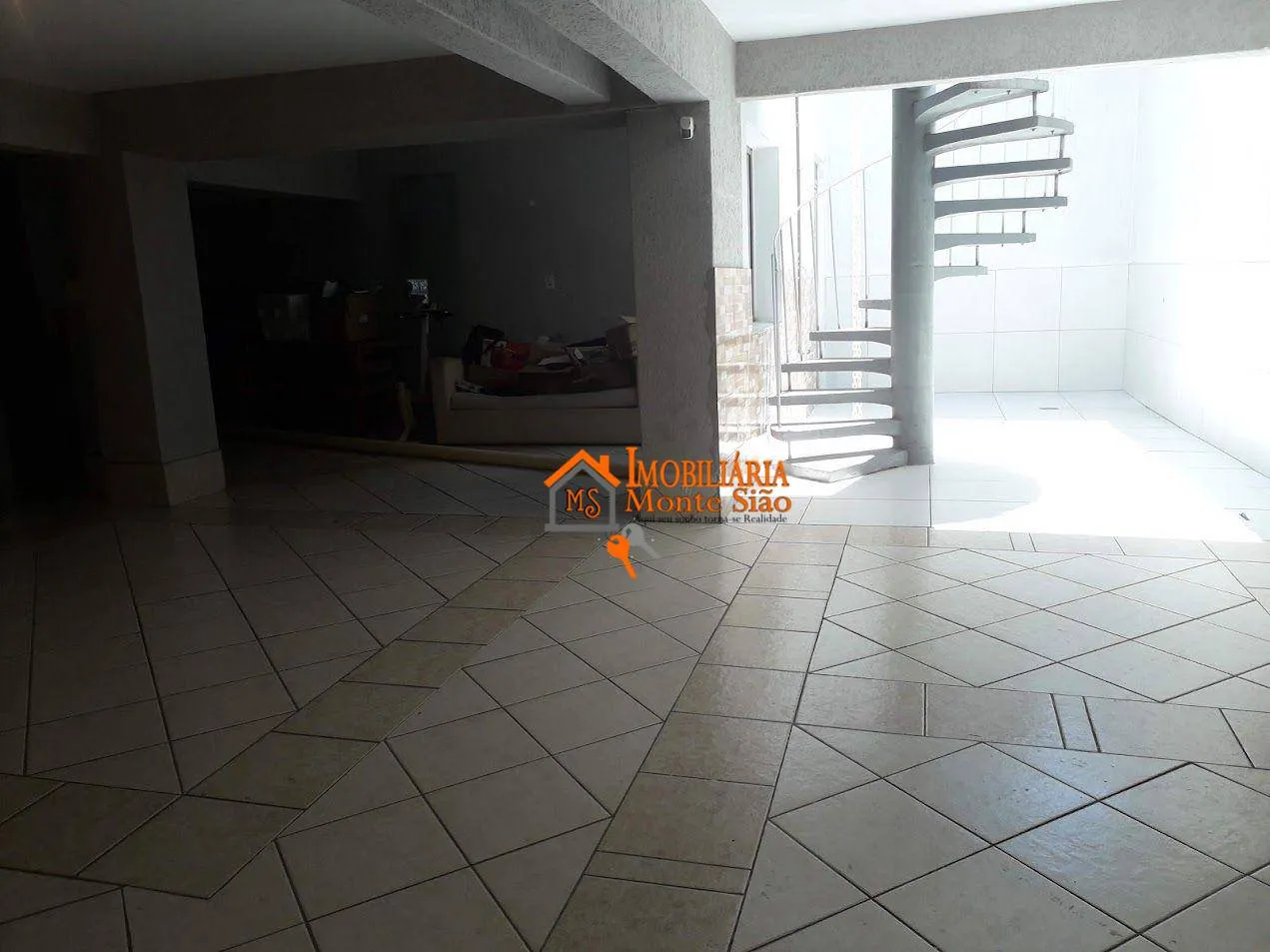 Imagem Casa com 3 dormitórios, 198 m² - venda por R$ 895.000,00 ou aluguel por R$ 7.000,00/mês - Jardim Santa Clara - Guarulhos/SP