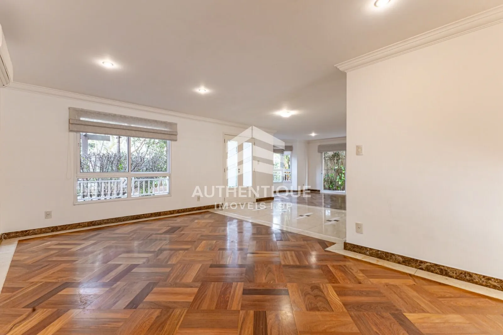 Imagem RESIDENCIAL DAS ACACIAS MORUMBI - Casa em Condomínio Residencial das Acácias Morumbi / Jardim Leonor à venda