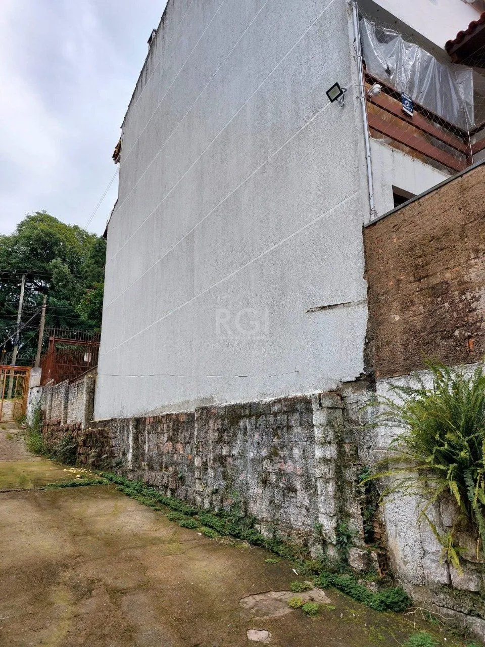 Imagem Terreno para Venda - 484m², 0 dormitórios, Cristal, Porto Alegre