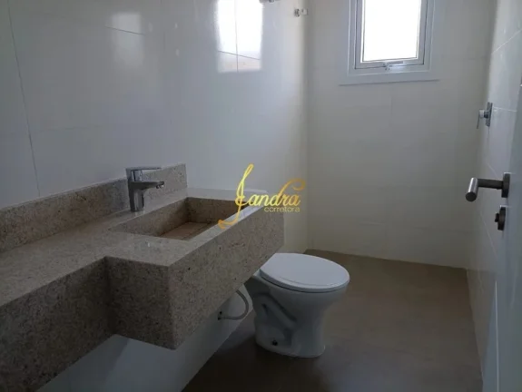 Imagem Excelente Casa nova no Centro de Xangri-lá! perto do mar
