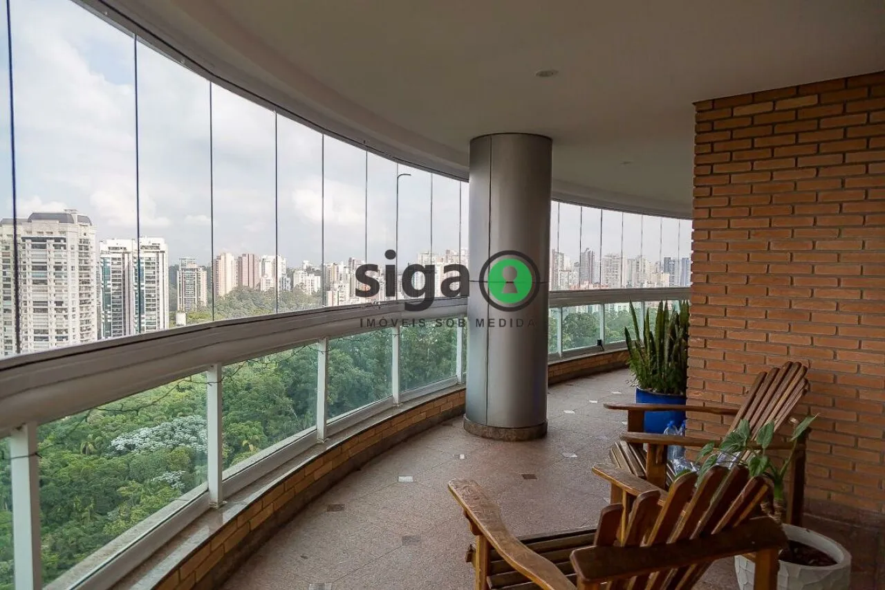 Imagem Apartamento para disponível para venda ou aluguel no Panamby, de 367m, 4 quartos e 6 vagas.