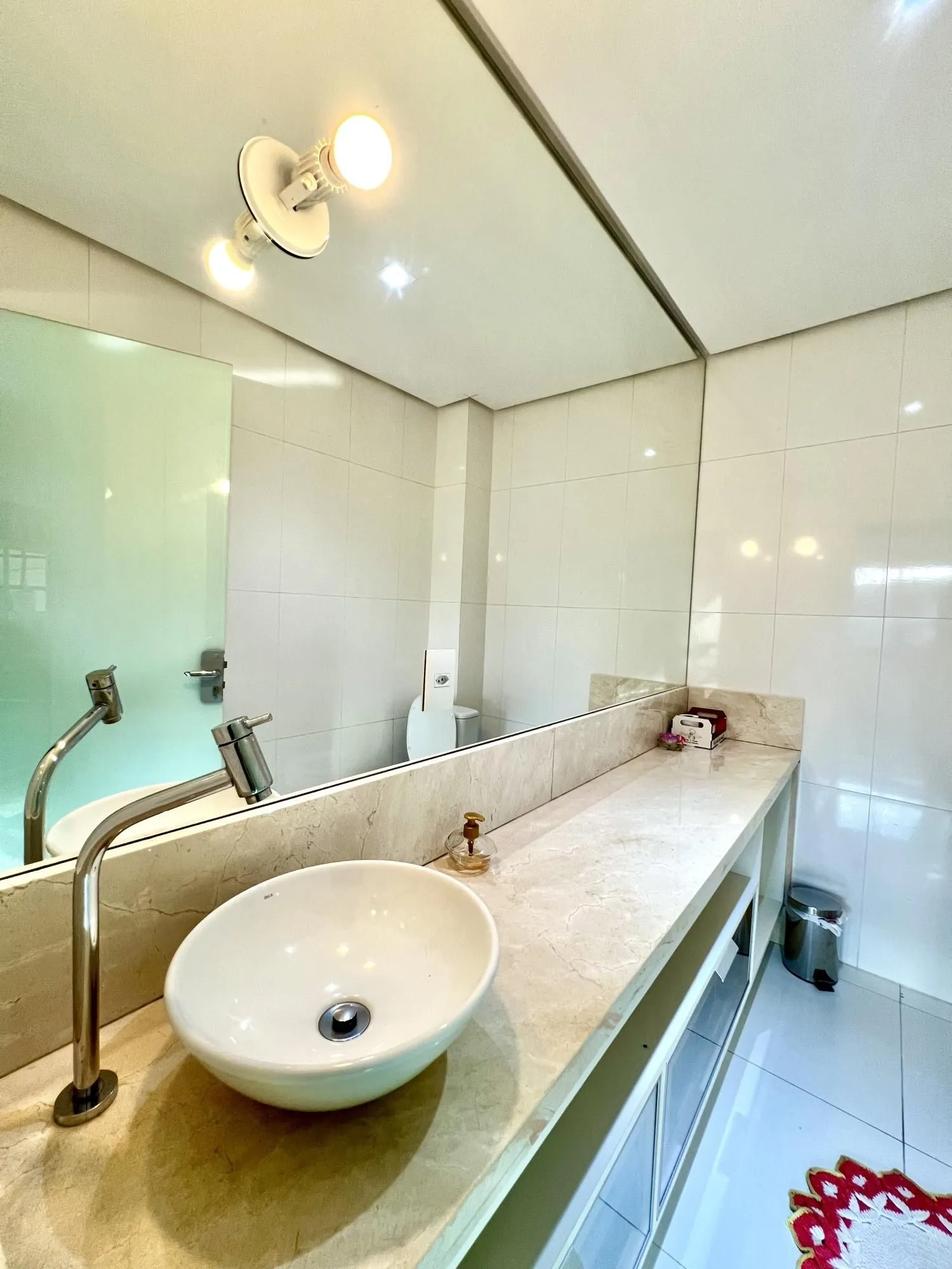 Imagem Casa 3 dormitórios com 2 vagas condomínio fechado e lazer completo