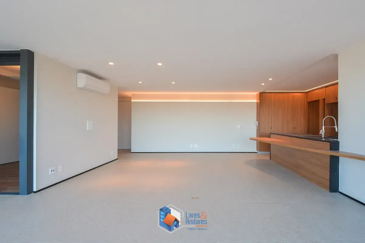 Imagem Apartamento para venda e locação em Pinheiros com 3 quartos, sendo 3 suítes, 178m²