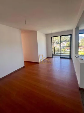 Imagem Apartamento de 3 Quartos com Vista para o Sol da Manhã Recém entregue na Varzea em Teresópolis-RJ