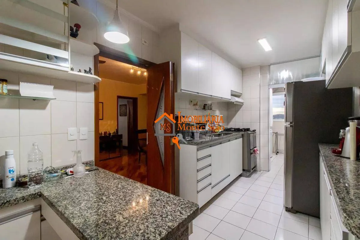Imagem Apartamento com 3 dormitórios à venda, 108 m² por R$ 800.000,00 - Camargos - Guarulhos/SP