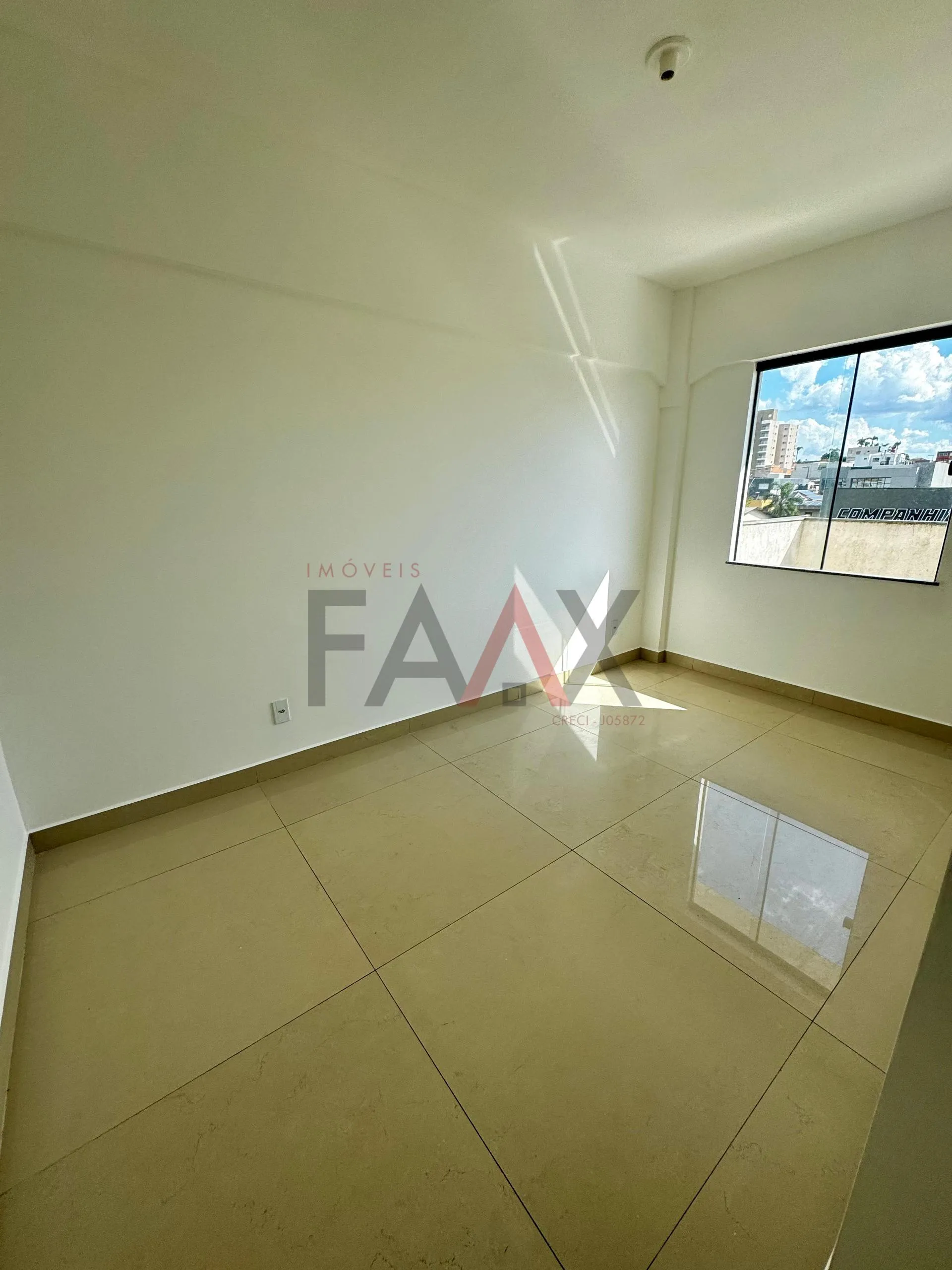 Imagem Apartamento à venda no CENTRO em frente a compania do corpo em GUARAPUAVA - PR