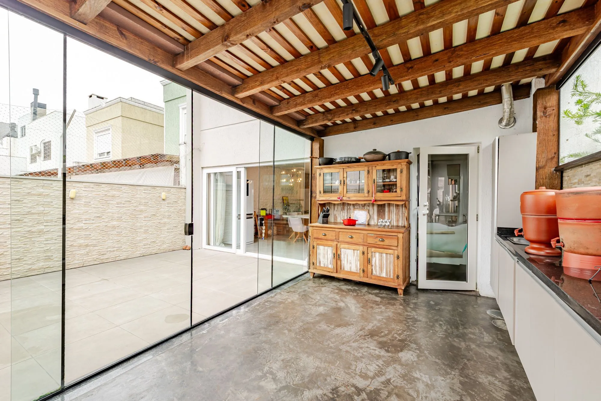 Imagem Casa Impecável no Lagos de Nova Ipanema