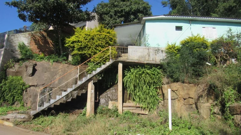Imagem Casa para Venda em Concórdia, Estados, 3 dormitórios, 1 banheiro