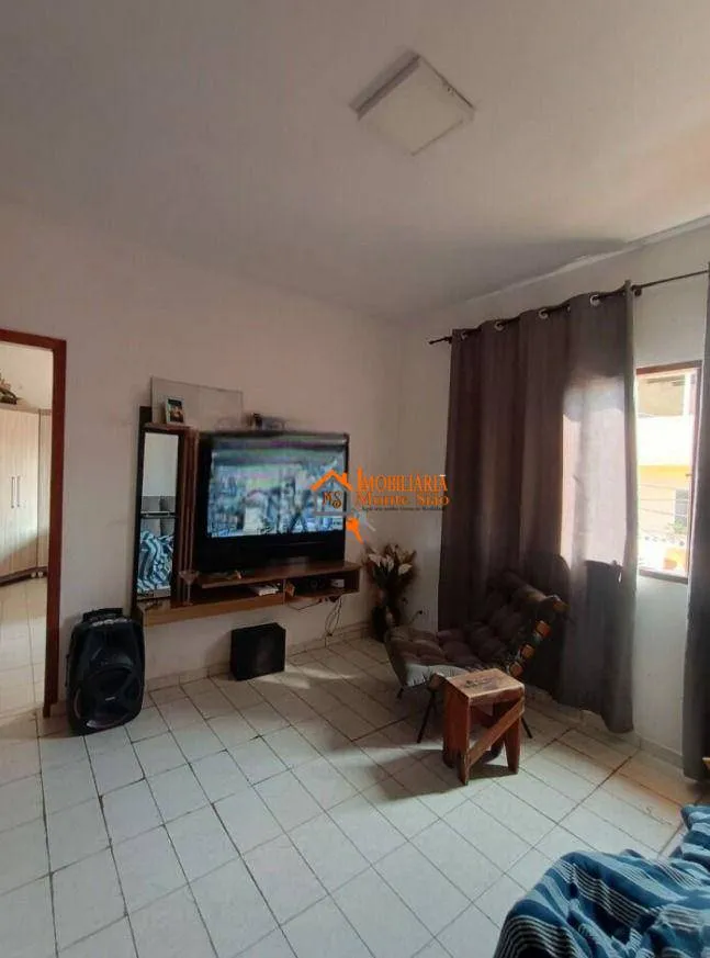 Imagem Sobrado com 4 dormitórios à venda, 250 m² por R$ 690.000,00 - Parque Santos Dumont - Guarulhos/SP