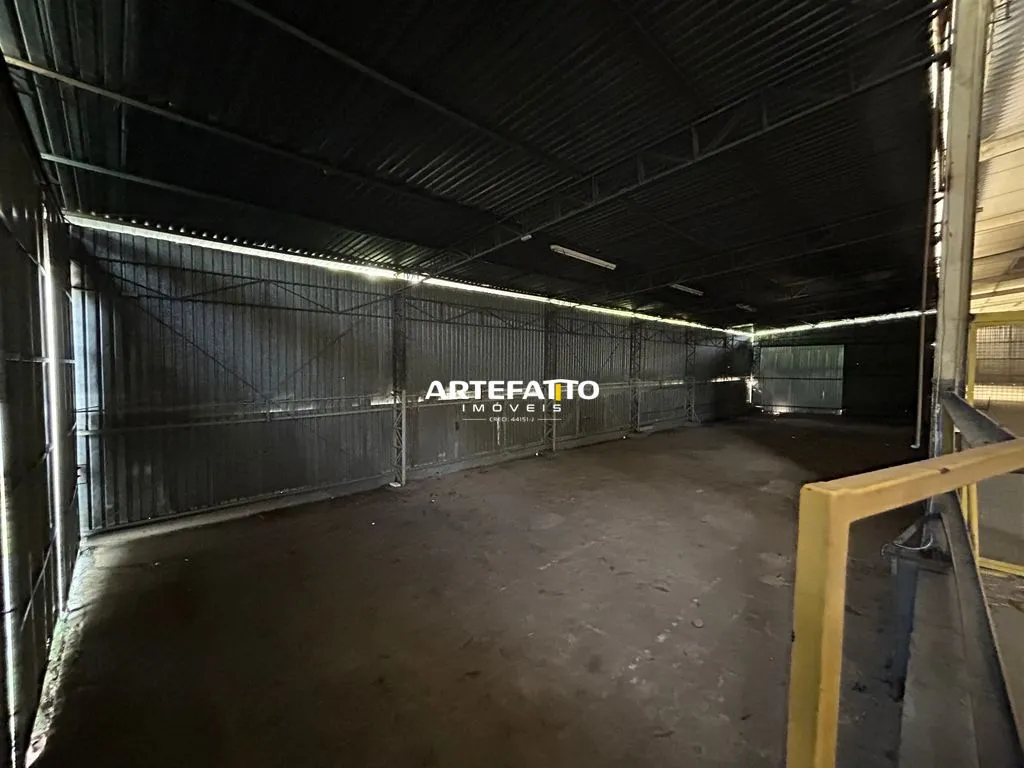 Imagem GALPÃO INDUSTRIAL/COMERCIAL PARA LOCAÇÃO/FRENTE PARA A Rodovia Régis Bittencourt