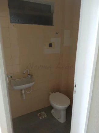 Imagem Oportunidade Única: Sala Comercial no Centro de Aracaju, Edifício Oviêdo Teixeira, 33,08m², 1 banheiro, 1 vaga de garagem.