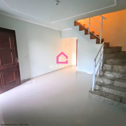 Imagem Casa para Venda em Araruama, Rio do Limão, 2 dormitórios, 1 suíte, 2 banheiros, 1 vaga