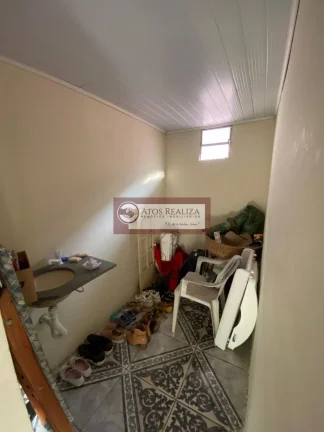 Imagem Vende Sobrado na Região do Sesc Interlagos, Sendo 3 Dormitorios, 2 Salas, 2 Banheiros, 1 Vaga de Garagem, Terraço com Churrasqueira, Imovel Bem Localizado, Proximo a Estação Grajau, Hospital Grajau, V