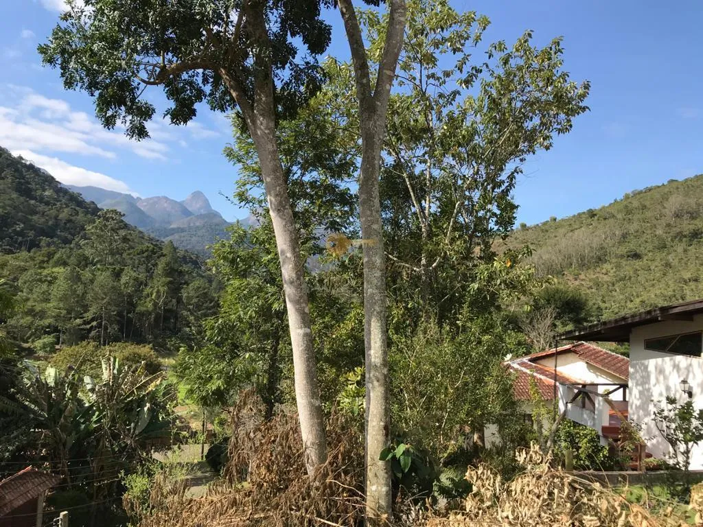 Imagem Terreno em Condomínio para Venda em Teresópolis / RJ no bairro Vargem Grande