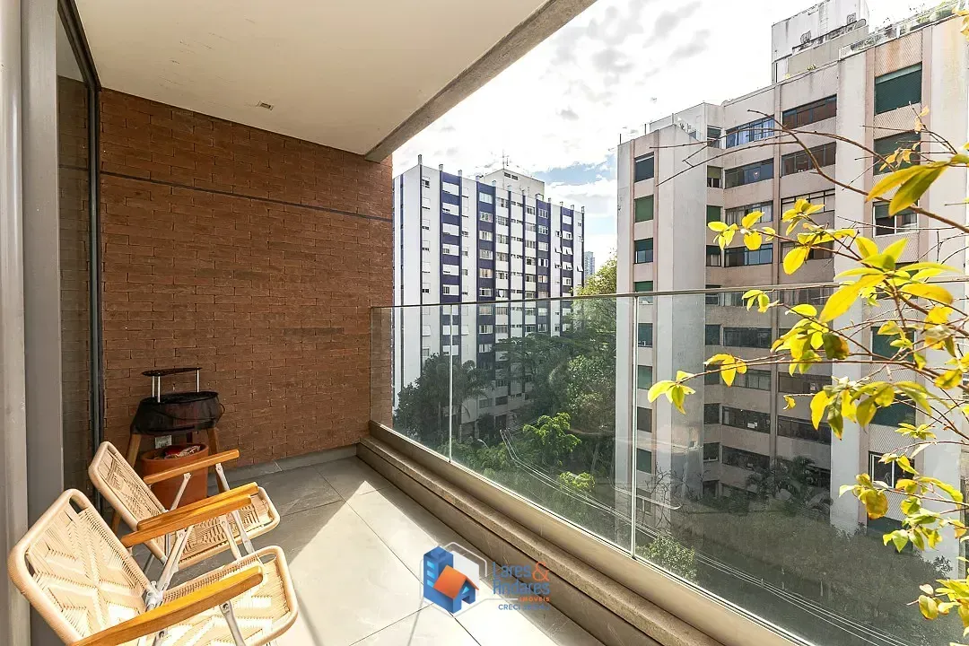 Imagem Duplex para venda em Cerqueira César com 2 quartos, sendo 2 suítes, 118m²