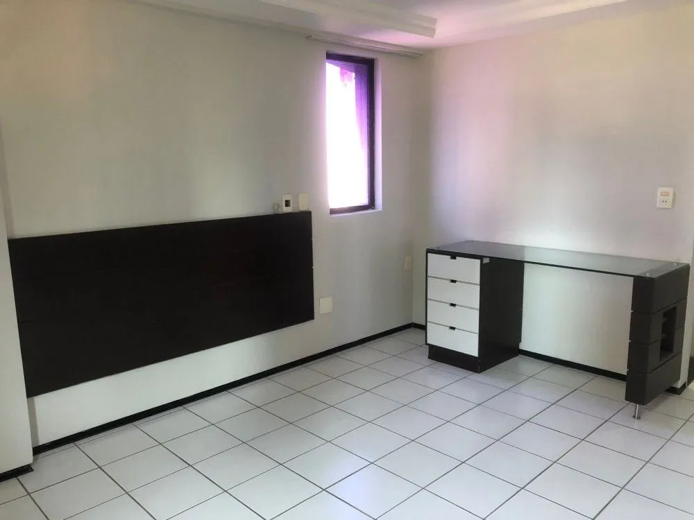 Imagem Apartamento Amplo na Avenida Epitácio Pessoa com 2 Quartos, Lazer Completo e 2 Vagas - Agende Sua Visita!