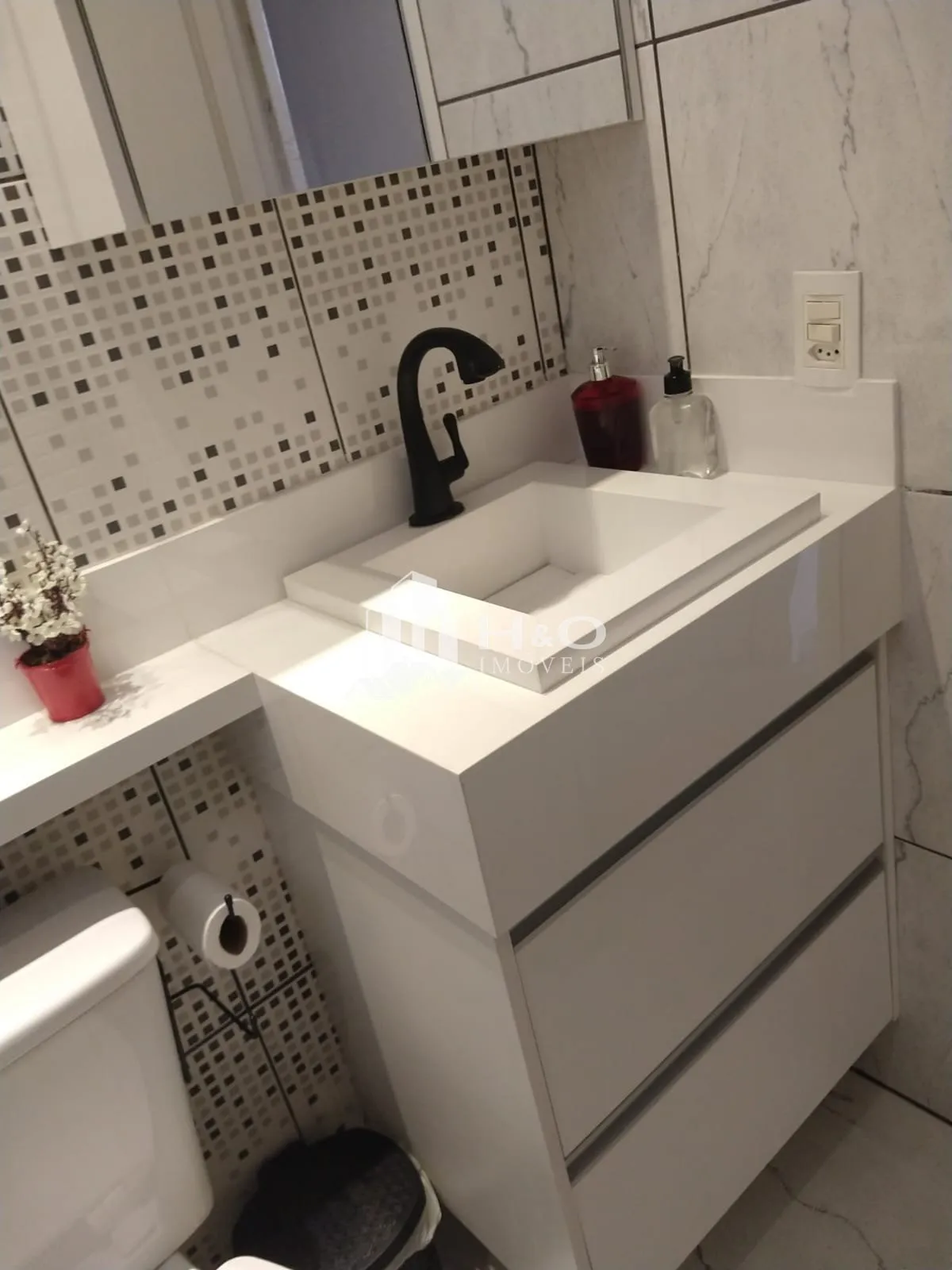 Imagem Apartamento 2 dormitórios à venda/aluguel - Próximo ao Metrô Guilhermina Esperança