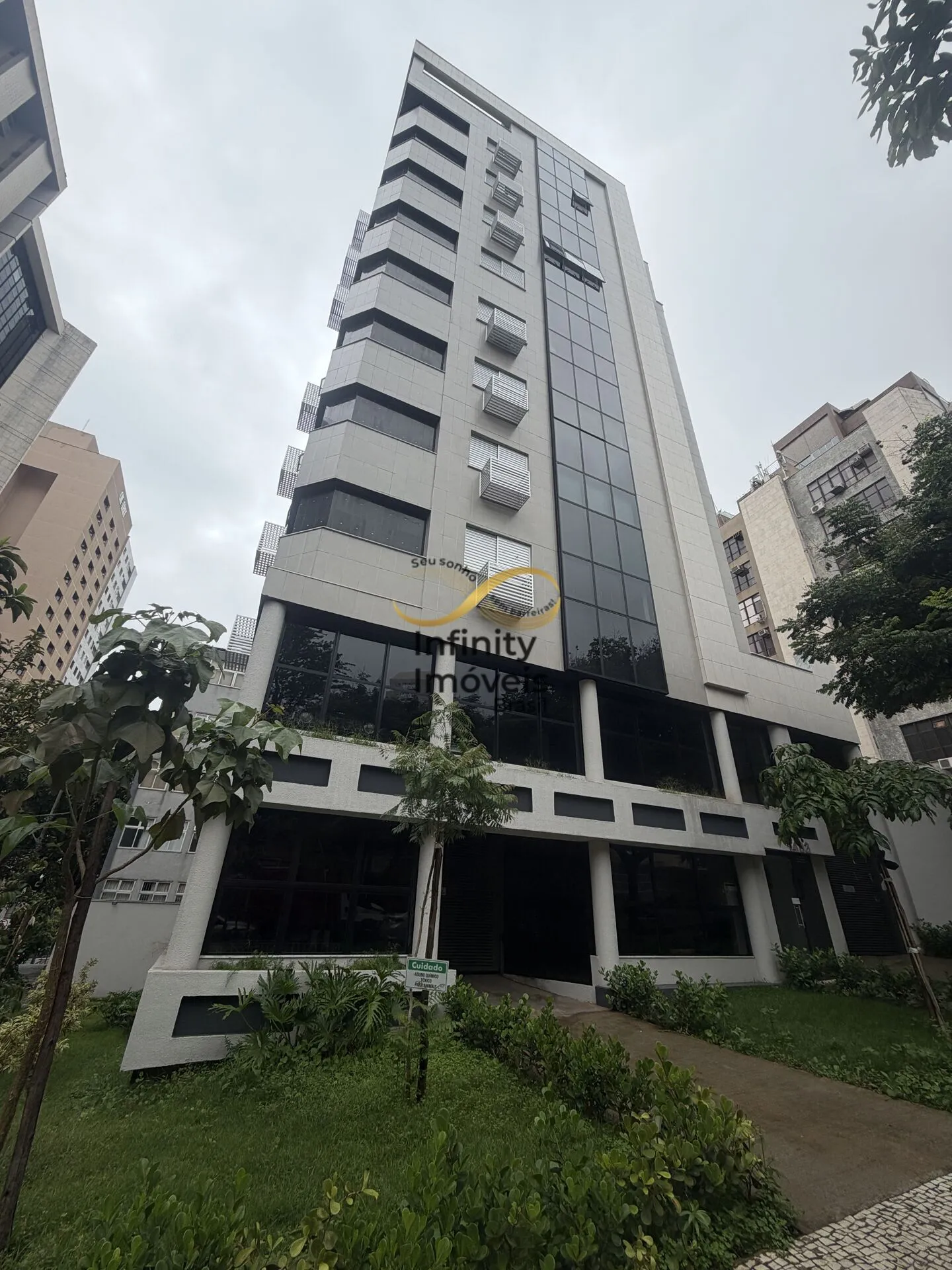 Imagem EDIFICIO BAHIA LOURDES - Apartamento à venda no bairro Lourdes - Belo Horizonte/MG