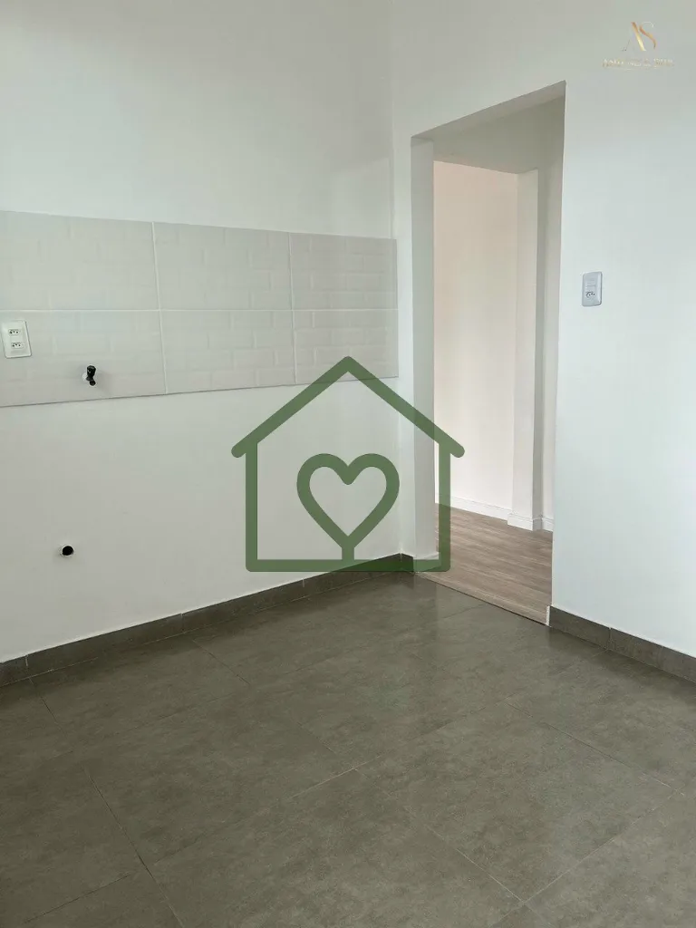 Imagem Apartamento 3 Dormitórios - Totalmente Reformado 
 
Apartamento de frente, com 3 dormitórios, depe...