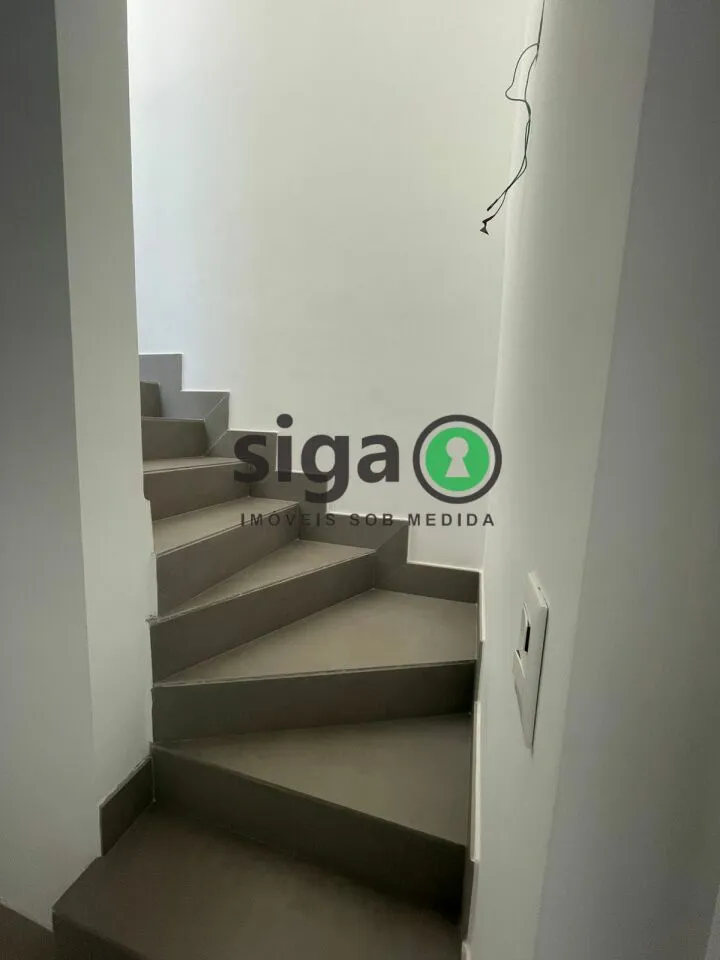 Imagem CASA DE CONDOMINIO COM 3 QUARTOS NO CAMPO BELO PROXIMO A VIERA DE MORAES