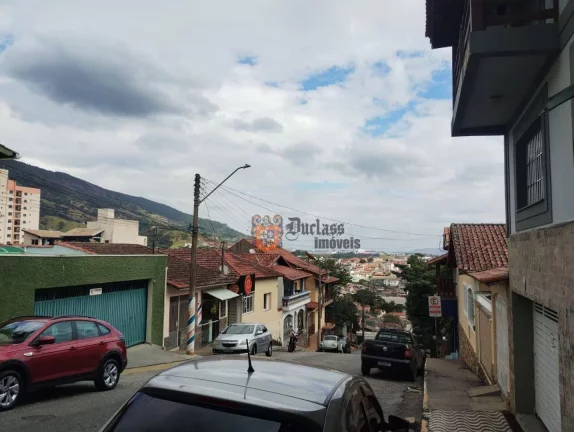 Imagem Casa com 2 dormitórios à venda, 100 m² por R$ 900.000,00 - Centro - Extrema/MG