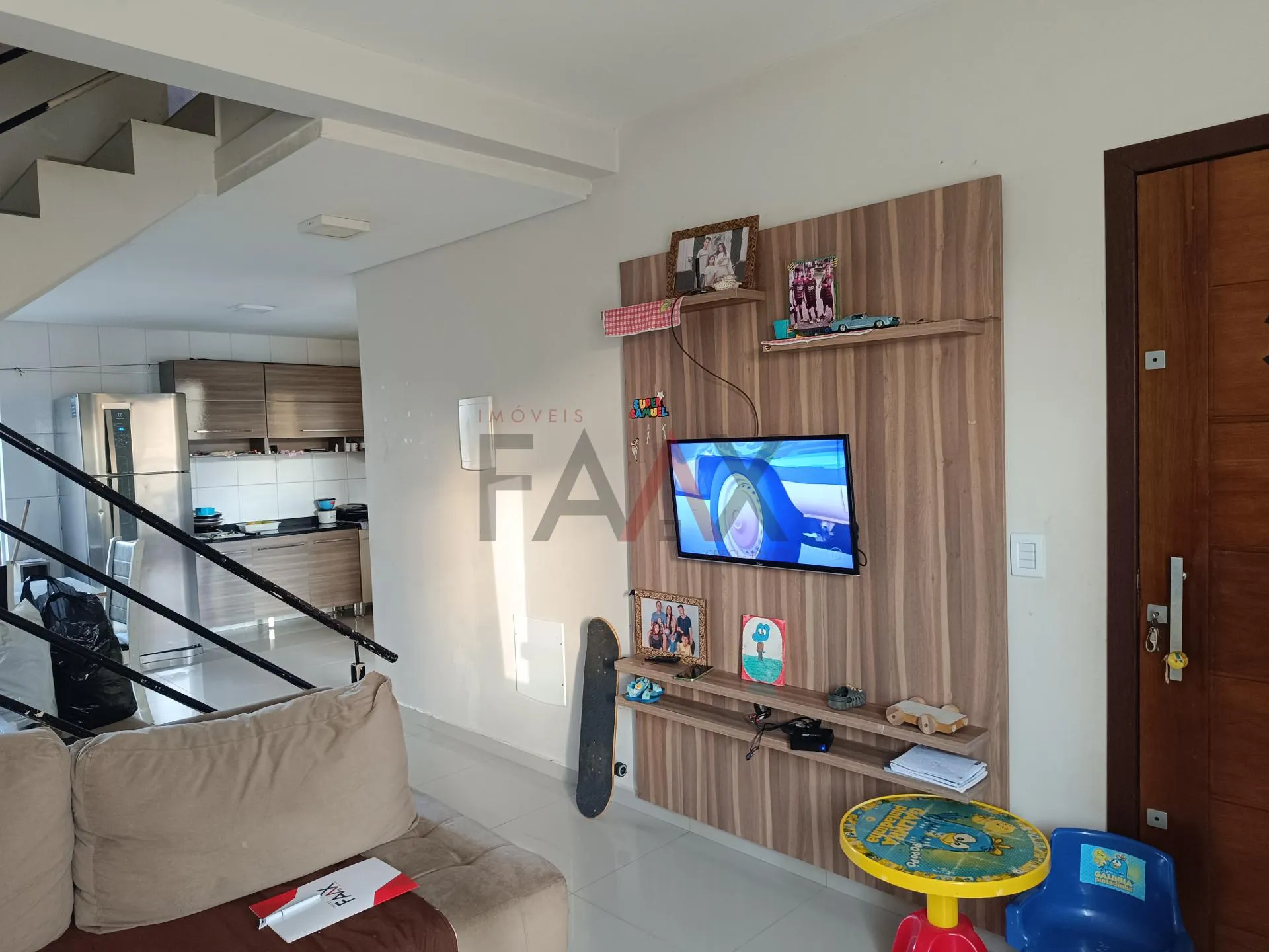 Imagem Sobrado à venda na Vila Carli contendo 300,00m de terreno em GUARAPUAVA PR