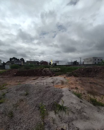 Imagem Área em Pinhais PR, murada e aterrada, contendo 5.000 metros quadrados