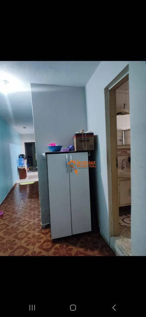 Imagem Sobrado com 3 dormitórios à venda, 250 m² por R$ 585.000,00 - Jardim Presidente Dutra - Guarulhos/SP