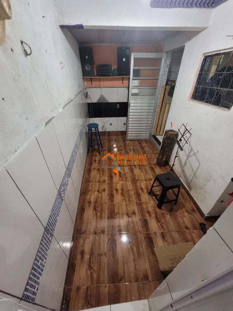 Imagem Sobrado com 6 dormitórios à venda, 375 m² por R$ 795.000 - Cidade Serodio - Guarulhos/SP