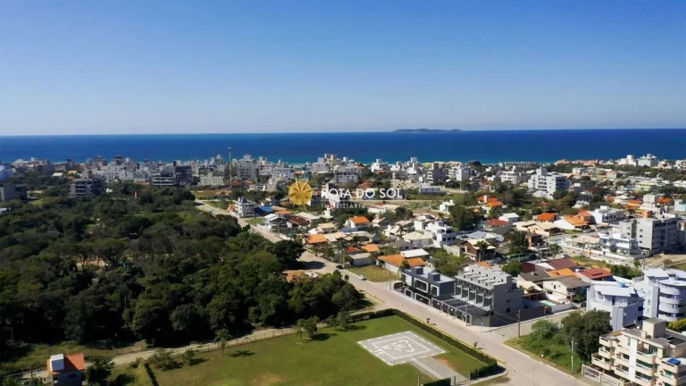 Imagem Reserva do Arvoredo Sobrado 2 suítes Praia Canto Grande Bombinhas SC
