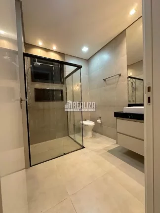 Imagem Apartamento de 3 dormitórios com área de lazer completa no Condomínio Residencial Mônaco no bairro Santa Maria, em Uberaba